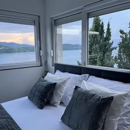 Grande Neum
