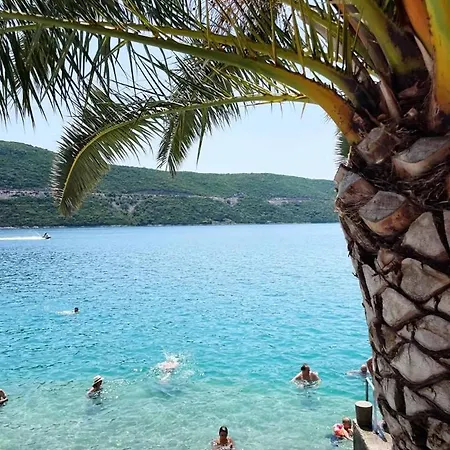 ゲストハウス Grande