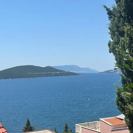 Grande Casa de hóspedes Neum